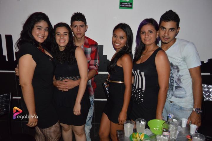 Foto 25 de New York sábado 28 de marzo 2015 en Discoteca New York Bucaramanga, Bucaramanga