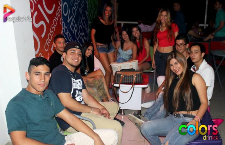 Foto 2 de Colors - 4to FDS SPT 2015 en Colors Drinks