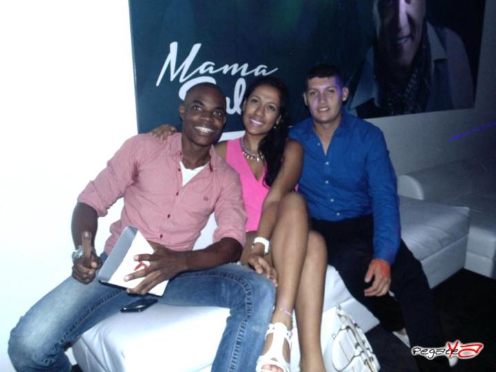 Foto 17 de Mamasalsa - Oct 4 en Mama Salsa, Cali