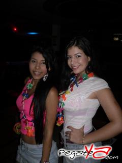Foto 4 de Sex On The Beach Ii (15 de Junio) en Paparazzi Bar Club