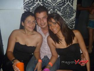 Foto 22 de Marzo 03 del 2012 en Babel / Barra Libre Cali, Cali