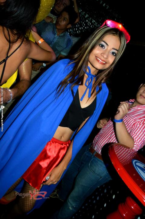 Foto 4 de Bling viernes 31 de octubre de 2014 en Bar Bling Bucaramanga, Bucaramanga
