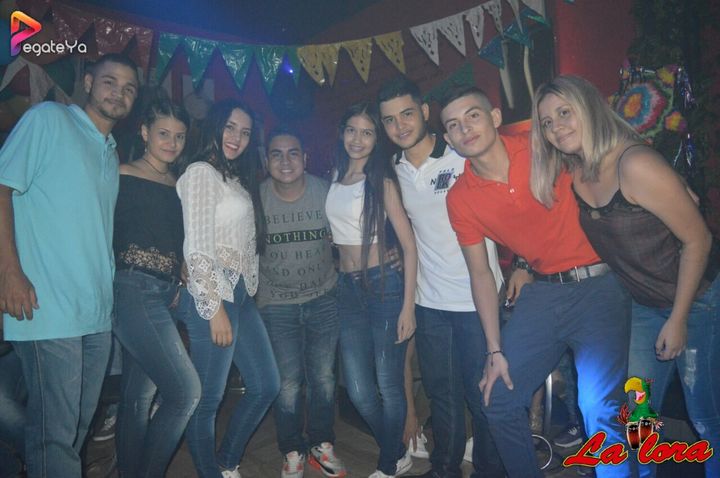 Foto 29 de La Lora - 1er / 2do Fds Sept. 2017 en La Lora Bar, Cali