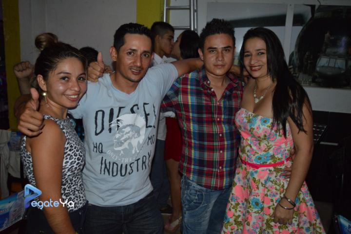 Foto 19 de Discoteca New York 28 de febrero de 2015 en Discoteca New York Bucaramanga, Bucaramanga