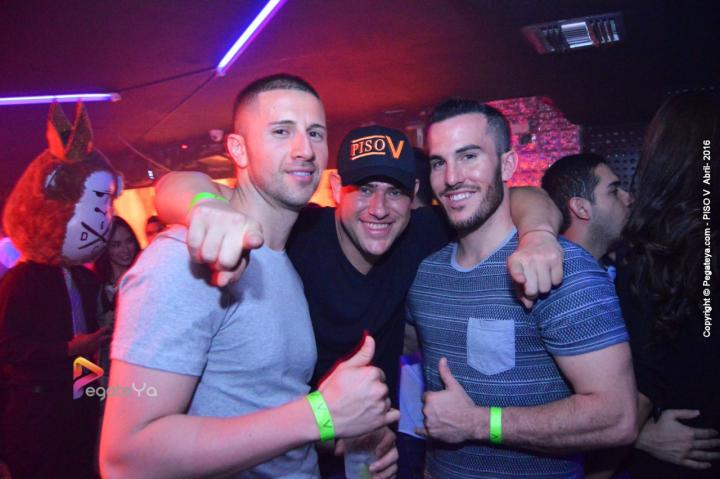 Foto 37 de Piso V - Sabado 9 abril de 2016 en Bar Piso V Bucaramanga, Bucaramanga