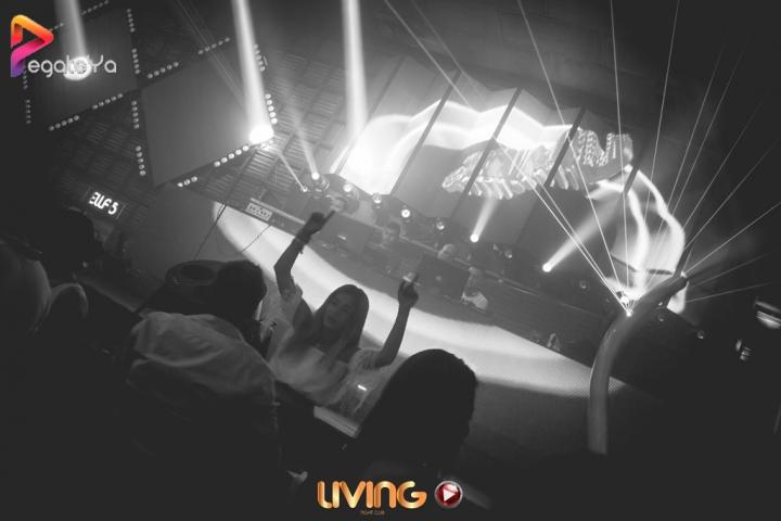 Foto 26 de Living - 1er Fds Sept 2016 en Living Night Club, Cali