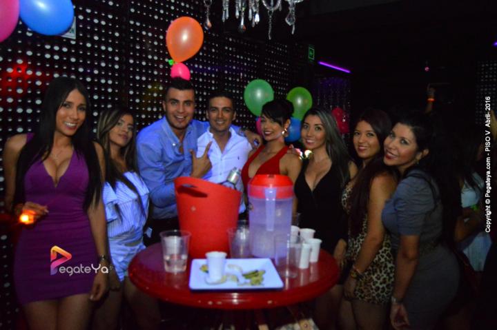 Foto 92 de PISO V - Sabado 16 de abril 2016 en Bar Piso V Bucaramanga, Bucaramanga