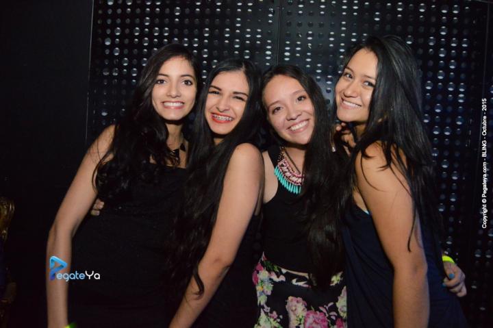 Foto 25 de Bar Bling - viernes 16 oct 2015 en Bar Bling Bucaramanga, Bucaramanga