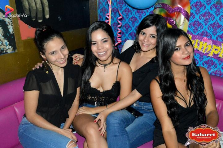 Foto 3 de Kabaret Bar - 1er Fds Abril 2017 en Kabaret - Granada, Cali