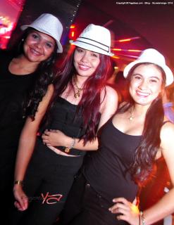 Foto 16 de Bar Bling - 25 y 26 de abril de 2014 en Bar Bling Bucaramanga, Bucaramanga