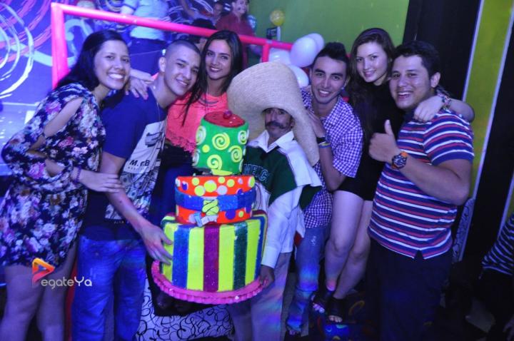 Foto 21 de El Manicomio sábado 09 de mayo 2015 en Discoteca El Manicomio Bucaramanga, Bucaramanga