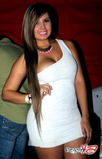 Foto 2 de Junio 29 del 2013 en Living Night Club, Cali