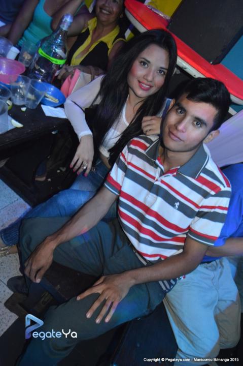 Foto 51 de EL MANICOMIO - 21 de febrero de 2015 en Discoteca El Manicomio Bucaramanga, Bucaramanga
