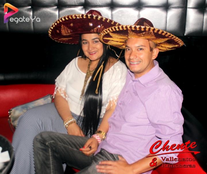 Foto 20 de Chente - Amor & Amistad 2016 en CHENTE Vallenatos y Rancheras, Cali