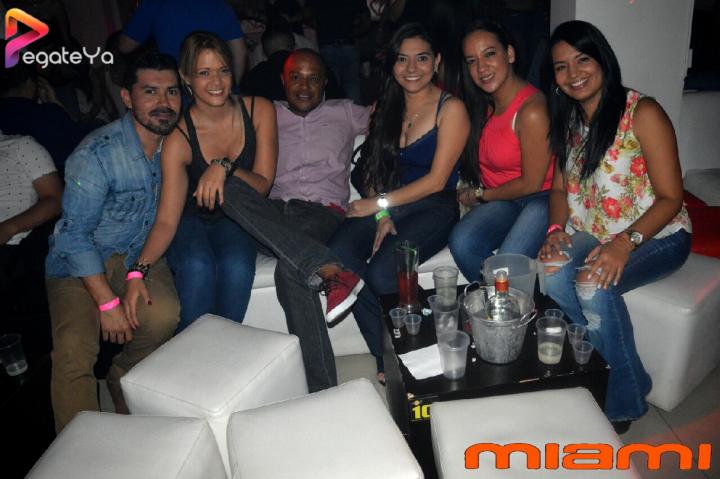 Foto 24 de Miami - 1er Fds julio 2016 en Miami Bar Cali, Cali