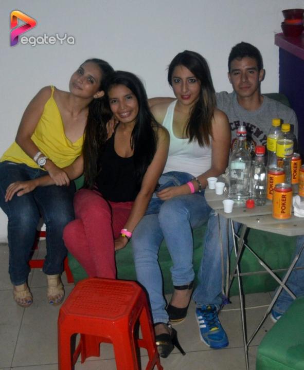Foto 36 de Ahma Bar - Amor y Amistad 2015 en Ahma Cali, Cali