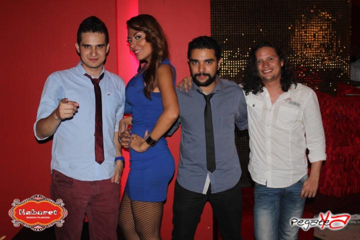 Foto 13 de Kabaret Bar - Dic 6 y 13 del 2014 en Kabaret - Granada, Cali