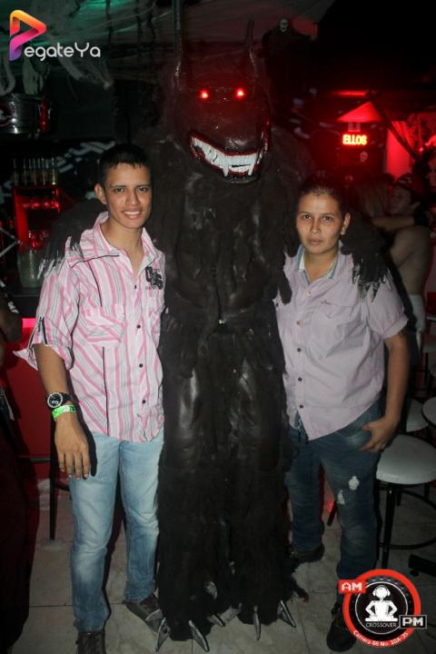 Foto 9 de Ampm Bar - Hallowen 2016 en Am / PM Bar - Cali, Cali