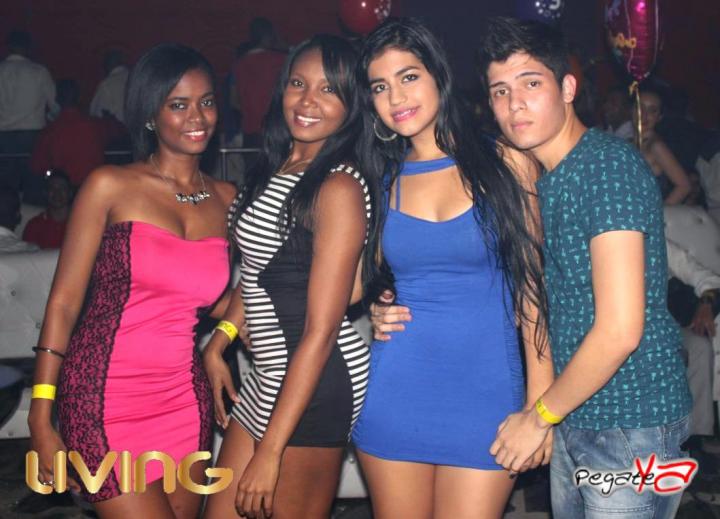 Foto 63 de Living Night Club - Oct 11 en Living Night Club, Cali