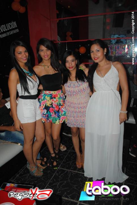 Foto 36 de Taboo Halloween 2014 en Discoteca Taboo Cartagena, Cartagena
