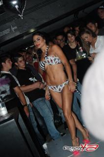 Foto 59 de Discoteca Karma Beso Accesorios en Discoteca Karma Medellin, Medellín