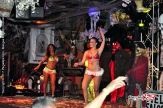 Foto 104 de Mangos Halloween 2011 en Discoteca Mangos Medellin, Medellín