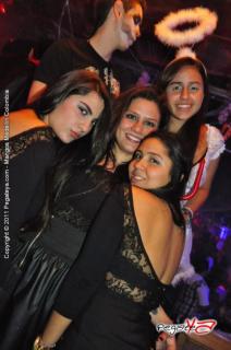 Foto 69 de Mangos Halloween 2011 Dia 2 en Discoteca Mangos Medellin, Medellín
