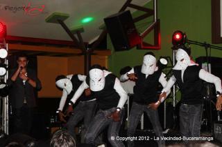 Foto 69 de Viernes 17 de Agosto de 2012 en Discoteca La Vecindad Bucaramanga, Bucaramanga