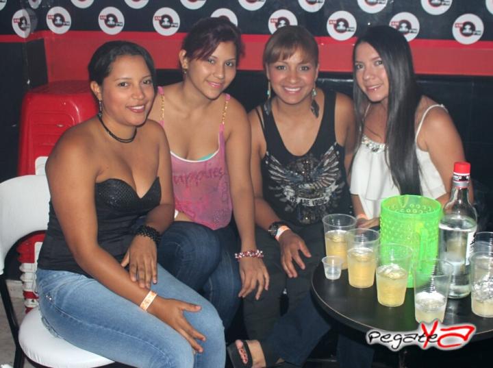 Foto 9 de Ampm Bar - Agosto 01 del 2014 en Am / PM Bar - Cali, Cali