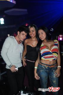 Foto 21 de Prizma 09 de Junio en Prizma Discoteca Medellin, Medellín