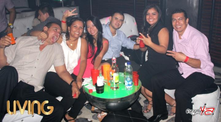 Foto 21 de Living - 3er FDS Octubre en Living Night Club, Cali
