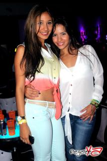 Foto 4 de Junio 29 del 2013 en Living Night Club, Cali