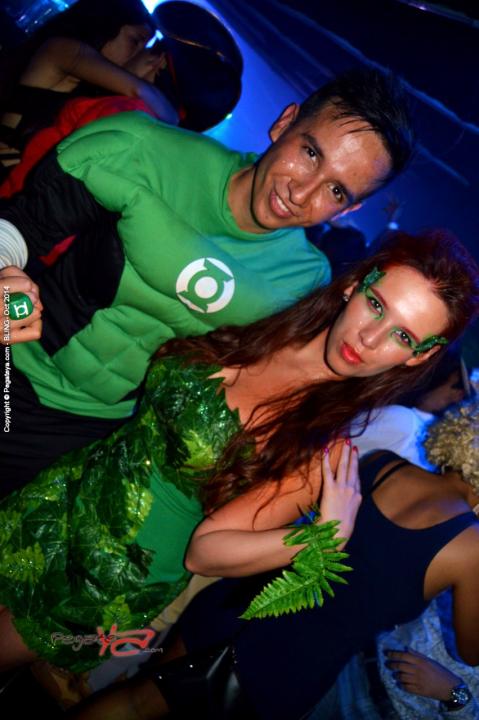 Foto 90 de Bling viernes 31 de octubre de 2014 en Bar Bling Bucaramanga, Bucaramanga