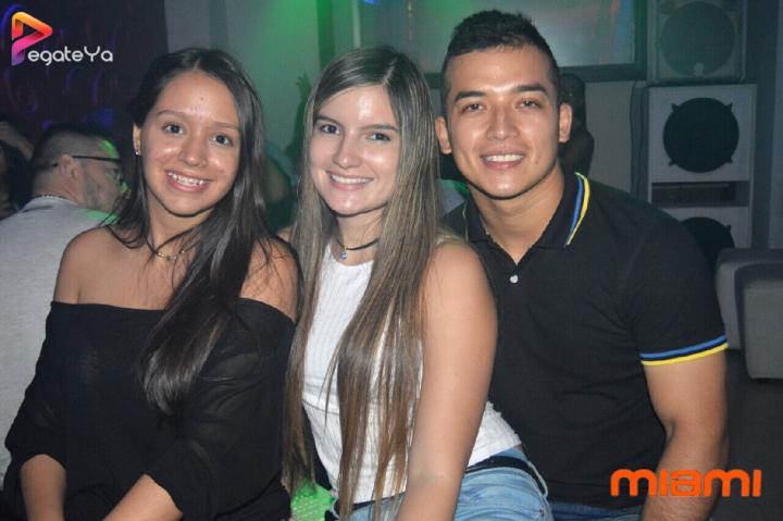 Foto 105 de Miami Bar - Feria de Cali 2016 en Miami Bar Cali, Cali