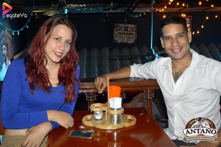 Foto 12 de ANTAÑO RESTO - 4to FDS MAYO 2017 en Antaño Resto, Cali
