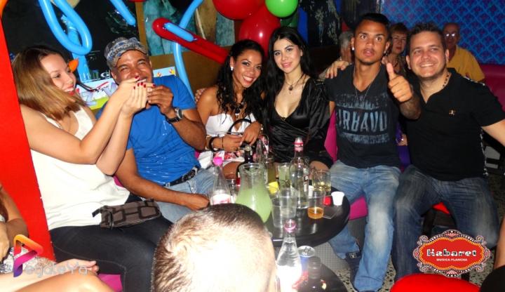 Foto 27 de Kabaret Bar - Marzo 21 del 2015 en Kabaret - Granada, Cali