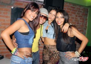 Foto 64 de Actriz Porno Colombia Celeste en Mama Bicho