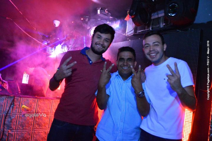 Foto 68 de Piso V - Sabado 14 de mayo 2016 en Bar Piso V Bucaramanga, Bucaramanga