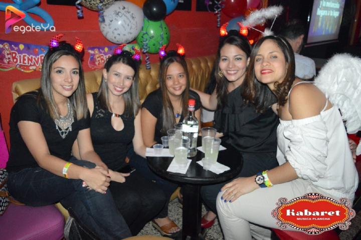 Foto 38 de Kabaret Bar - Hallowen 2016 en Kabaret - Granada, Cali