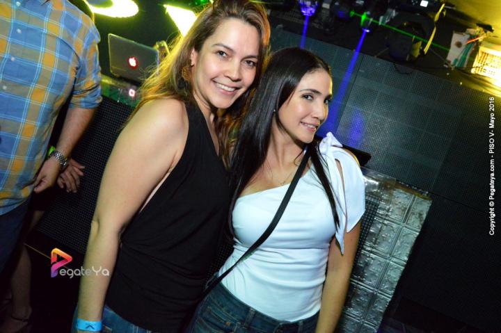 Foto 46 de PISO V - sabado 28 de mayo de 2016 en Bar Piso V Bucaramanga, Bucaramanga