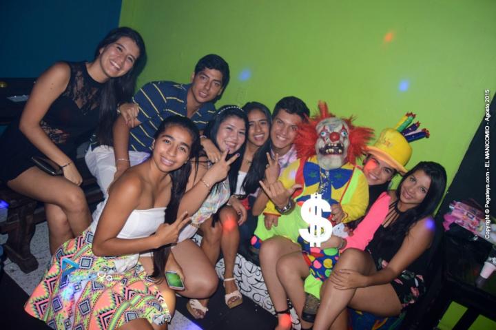 Foto 12 de El Manicomio sábado 22 de agosto 2015 en Discoteca El Manicomio Bucaramanga, Bucaramanga