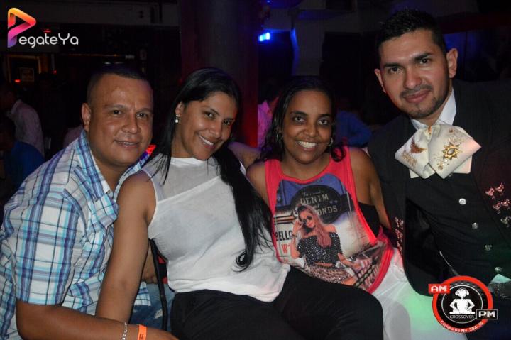 Foto 54 de Ampm Bar - AMOR & AMISTAD 2016 en Am / PM Bar - Cali, Cali