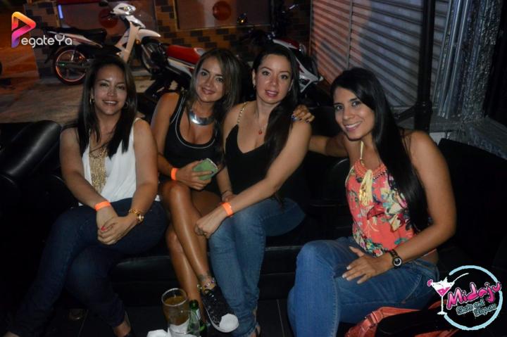 Foto 10 de Midaju - 1er FDS Oct 2015 en Midaju Bar