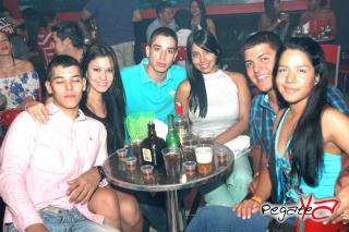 Foto 29 de Abril 13 del 2012 en Am / PM Bar - Cali, Cali