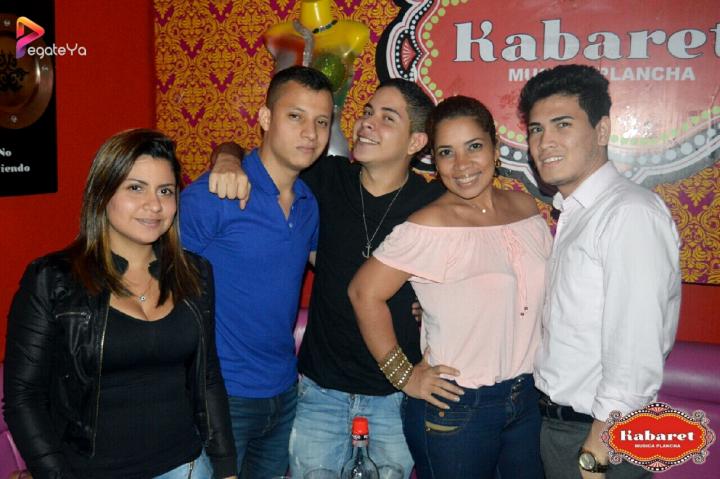 Foto 4 de Kabaret Bar - 1er Fds Abril 2017 en Kabaret - Granada, Cali
