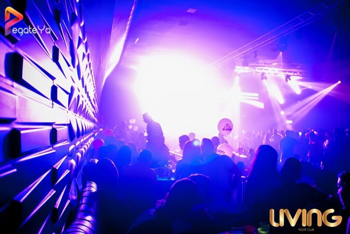 Foto 20 de Living Night Club - 1er fds Junio 2016 en Living Night Club, Cali