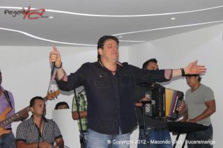 Foto 21 de 20-21 Abril 2012 en Discoteca Macondo Club Bucaramanga, Bucaramanga