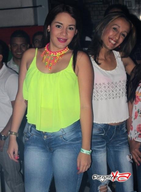 Foto 3 de Favela - 5to FDS Nov 2014 en Favela Club Menga, Cali