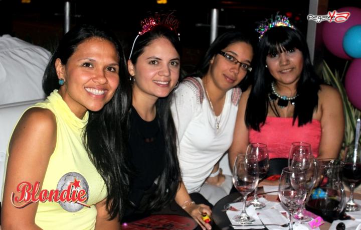 Foto 27 de Blondie - 1er FDS Dic. 2014 en Blondie Bar Cali, Cali