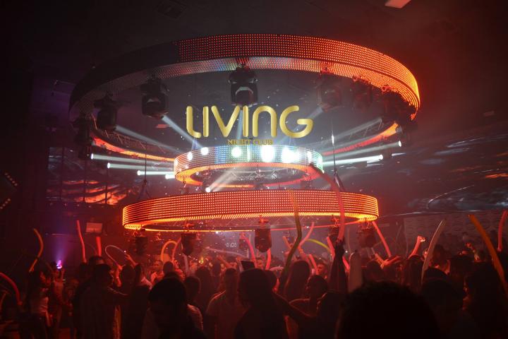 Foto 51 de Living - 1er & 2do Fds Octubre 2016 en Living Night Club, Cali